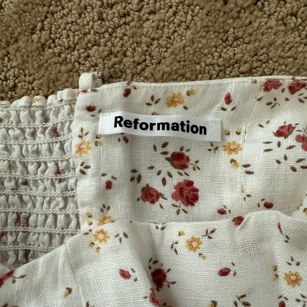 Reformation dress - Picture 2 of 3